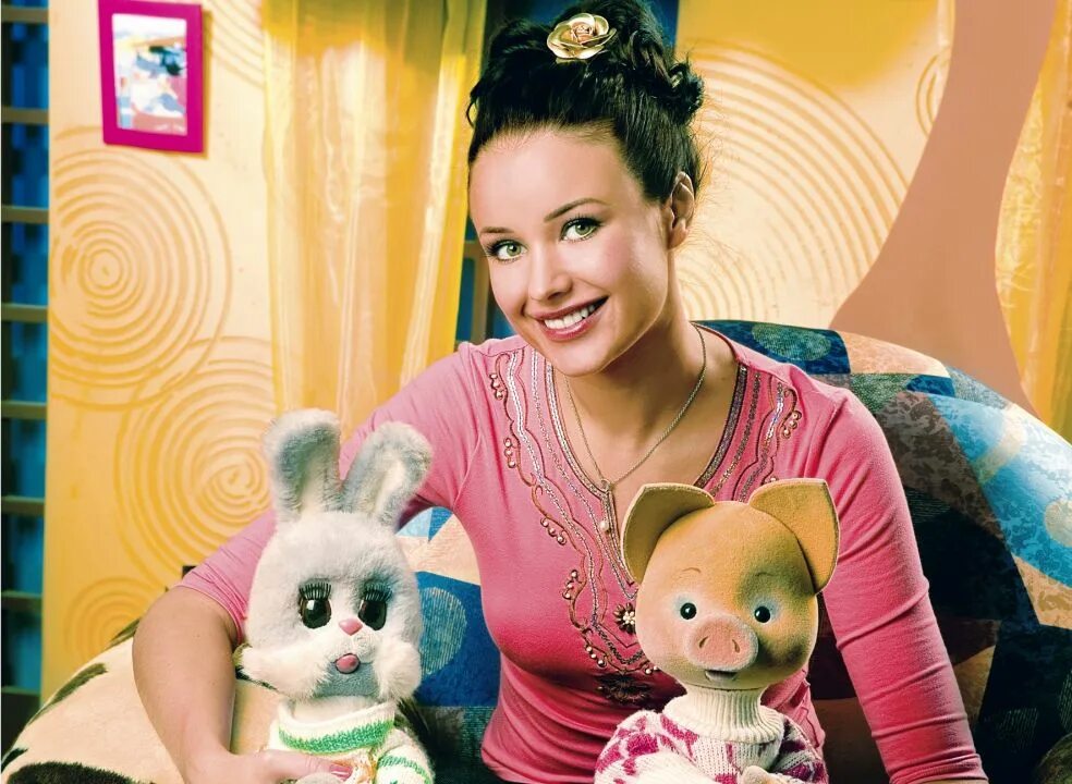 Оксана федорова спокойной ночи малыши. Спокойной ночи малыши анна михалкова 2006. Ведущая спокойной ночи малыши фото. Спокойной ночи малыши ведущая оксана фёдорова. Ведущая спокойной ночи малыши оксана.