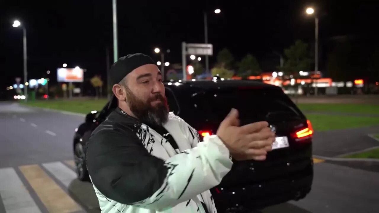 Блоггер асата. Асата channel ютуб. Asata марат. Asata channel марат борода. Asata chanel.