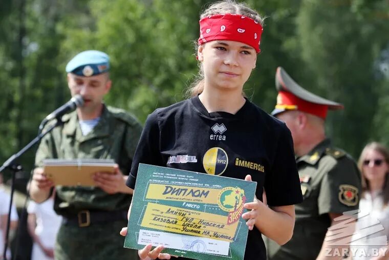 Зарница для 4 класса. Зарница военно-патриотическая игра. зарница. зарница фото. зарница песня.