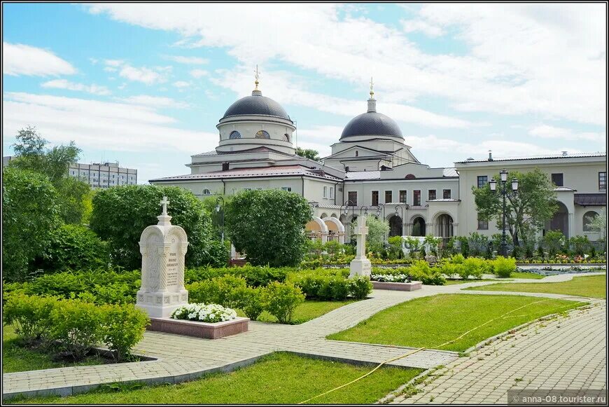 Новотихвинский монастырь в екатеринбурге. Ново тихвинский монастырь сайт. Ново-тихвинский женский монастырь в екатеринбурге. Храм новотихвинский монастырь екатеринбург. Ново-тихвинский монастырь.