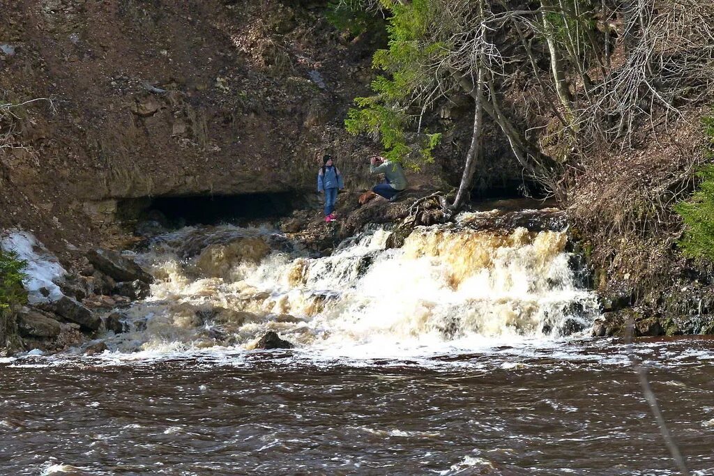 река мста впадает. река мста боровичи. исток реки мста. приток мсты. река шуя карелия.