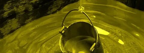 Вода из скважины желтеет