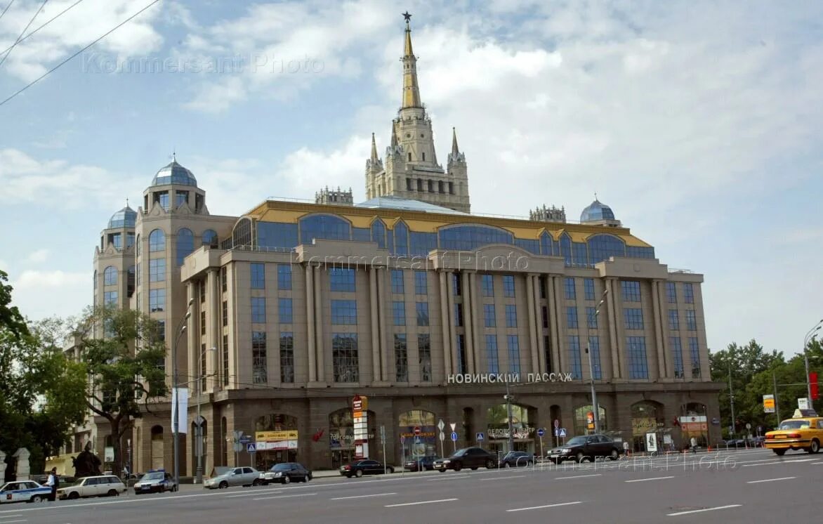Новинский вэб центр. Новинский бульвар 31 москва. бц новинский 31. москва здание новинский пассаж.