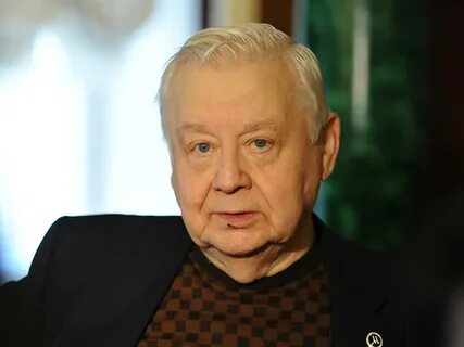 Сколько лет было табакову когда