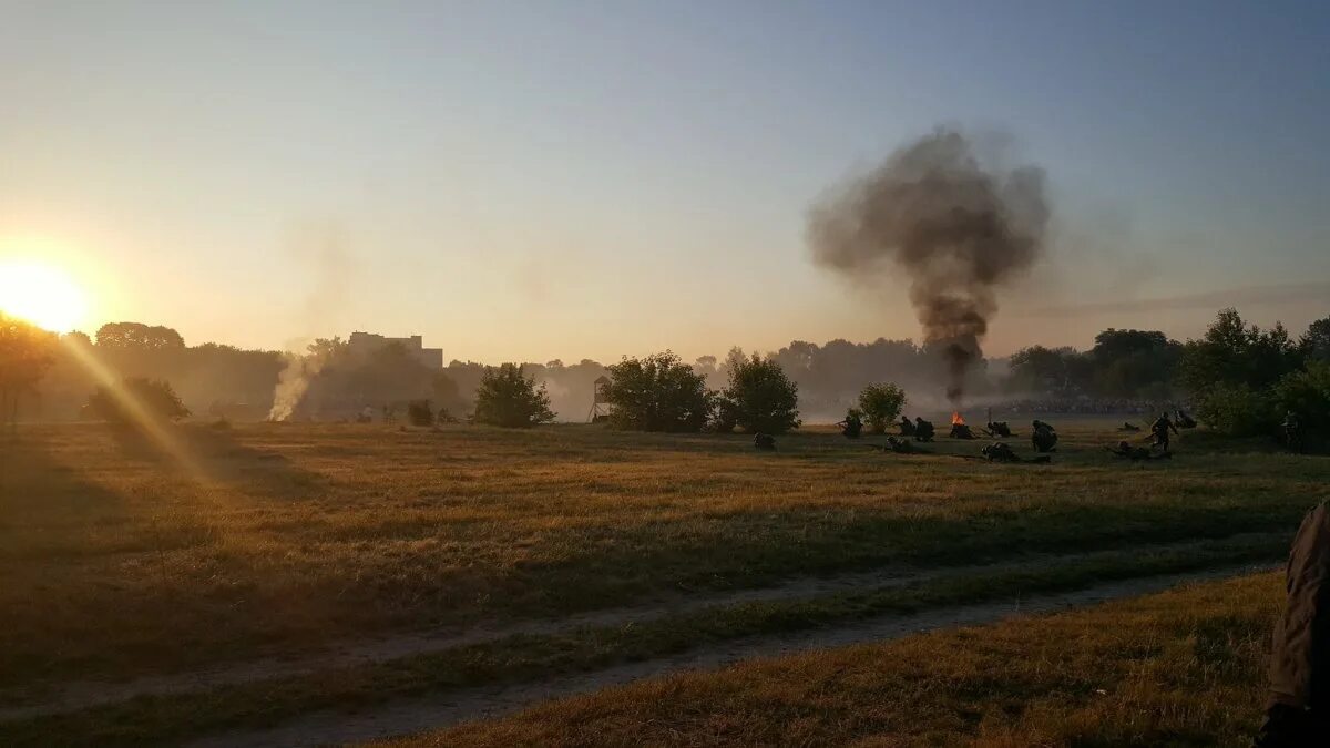 Военное поле. Поле войны. Военное поле. Поле боя арт. Топ полей сражения.