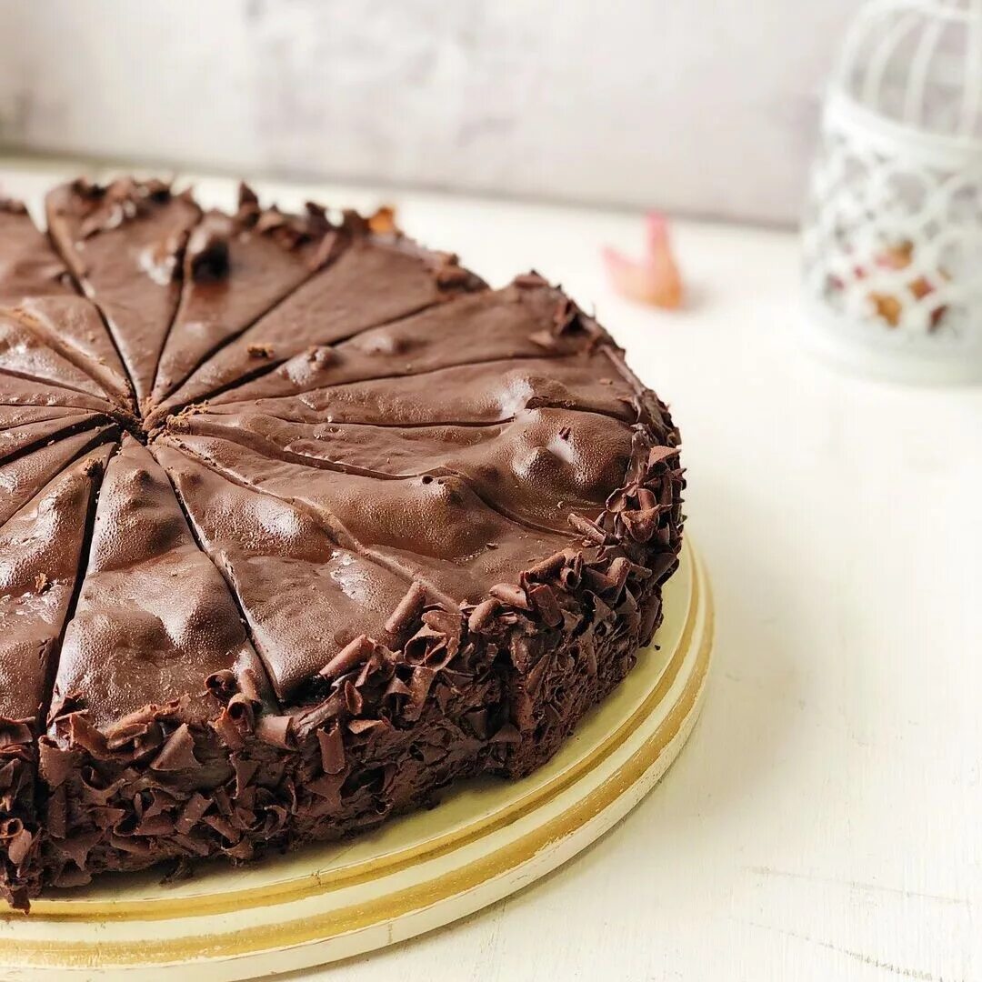 Добрынинский торты три шоколада. Торт брауни три шоколада. торт cheese cake. торт три шоколада с бисквитом брауни. торт три шоколада dessert fantasy.