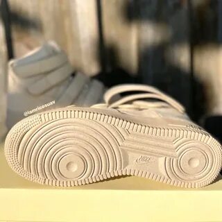 Billie eilish nike air force