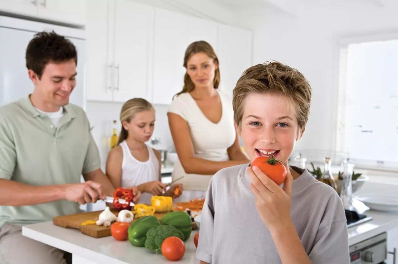 Духовное и физическое здоровье. Проблемы со здоровьем в семье. Проблемы со здоровьем в семье. Психологическое здоровье дошкольника. Родители с младенцем.