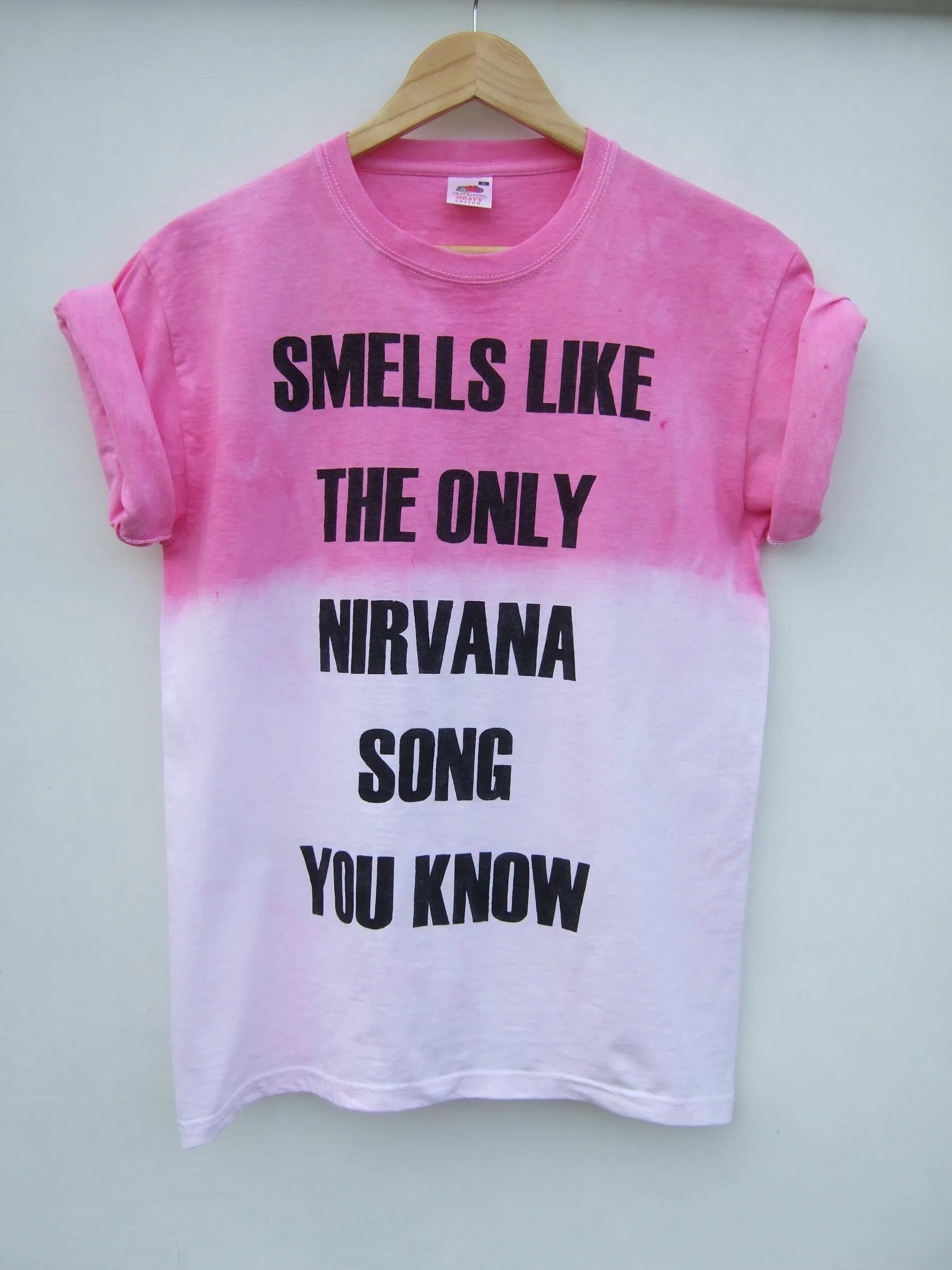 You re not me перевод. Нирвана smells like мерч. футболка нирвана серая. sky you later толстовка. it only smells.