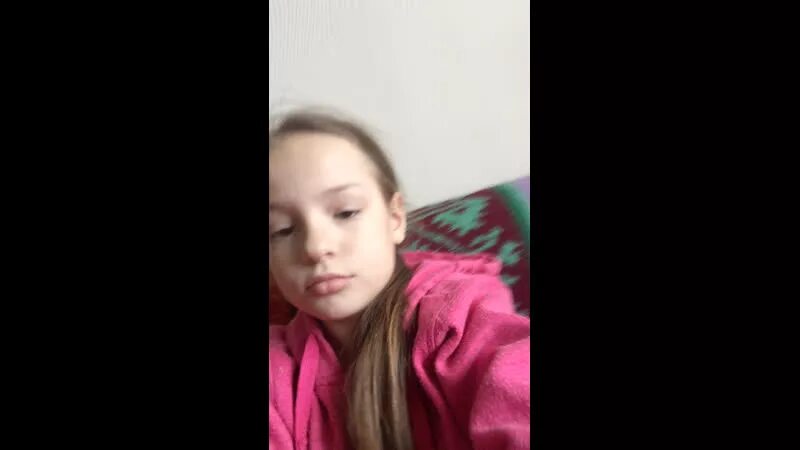 Желания подростков. Мальчик отсосал у старшей сестры. Отсасывает младшему брату видео. Слив с братом. Слив с братом.