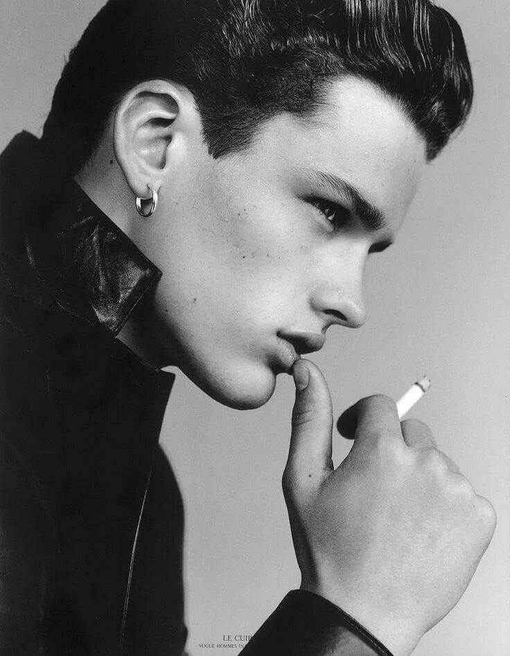 Симон модель. Симон нессман. simon nessman модель. парни. модели vogue мужчины.