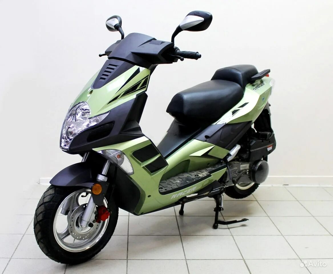 Скутер 50 кубов фото. Racer arrow rc125t-19. racer arrow 125t. racer arrow 50 куб. скутер racer arrow rc125t-19.