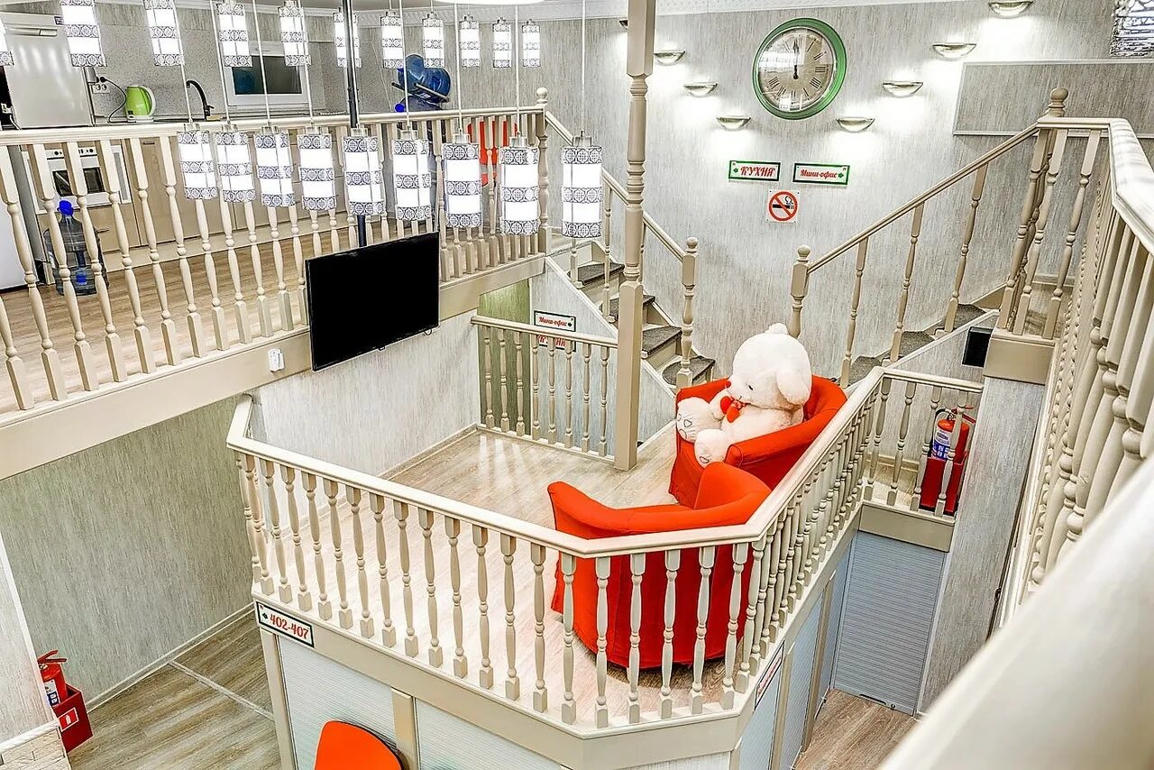 Тц красные ворота. Южные ворота, москва, мкад, 19-й километр, вл20с1. Тц красные ворота. Гостиница авита красные ворота. Красные ворота москва гостиница.