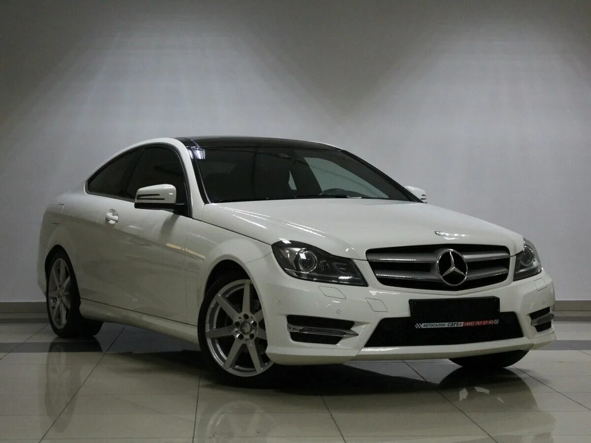 Мерседес с класс купить в москве. Mercedes w204 2014. Mercedes Benz c250 w204 Рестайлинг. Mercedes c250 2014. Мерседес 204 2014.