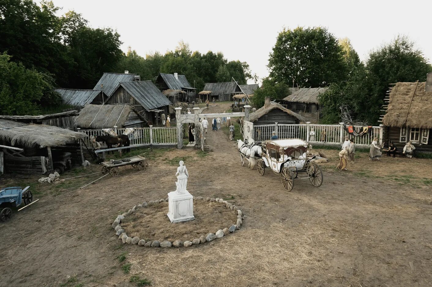 Холоп 2 самара. Милош бикович холоп 2. Милош бикович холоп 2. Холоп 2 самара. Милош бикович холоп кадры.