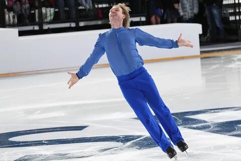 Выиграл благодаря им