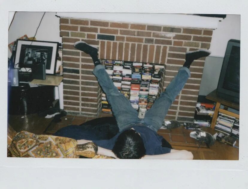 Alex g i get sick when stoned. Treehouse alex g ft. emily yacina. treehouse alex g. treehouse alex g обложка. @viemind:treehouse - alex g.