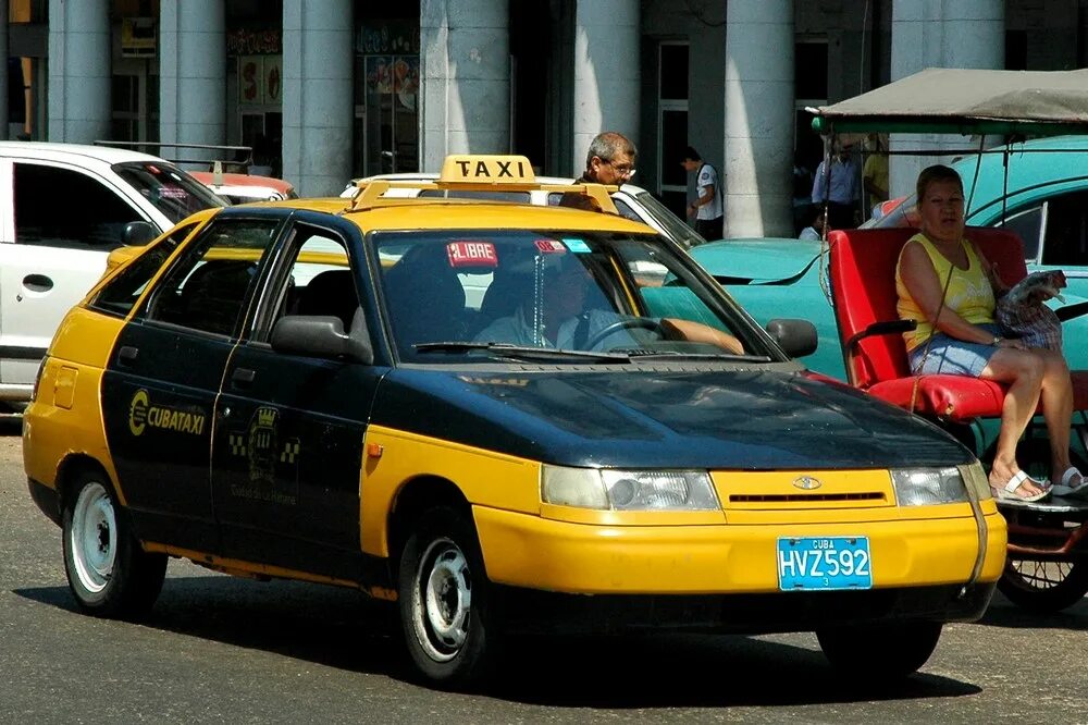 Такси СССР. ВАЗ 2110 такси. Такси по советски. Советский таксист