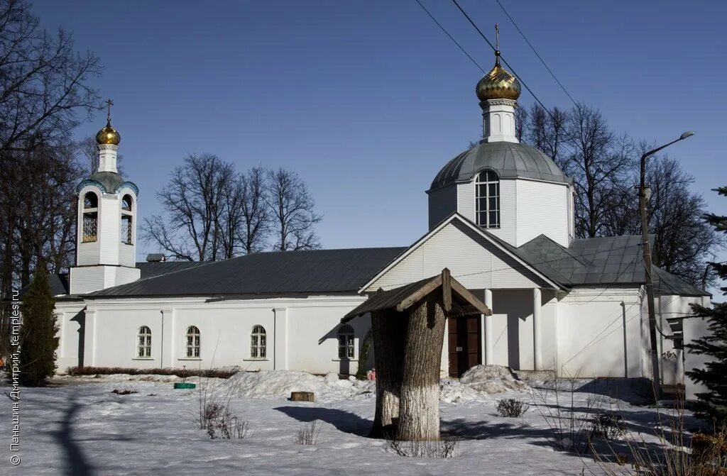 Струнино храм преображенский пономари. В храме преображения господня в струнино. Храм преображения господня в струнино. Церковь преображения господня в струнино. Храм преображения господня в струнино.