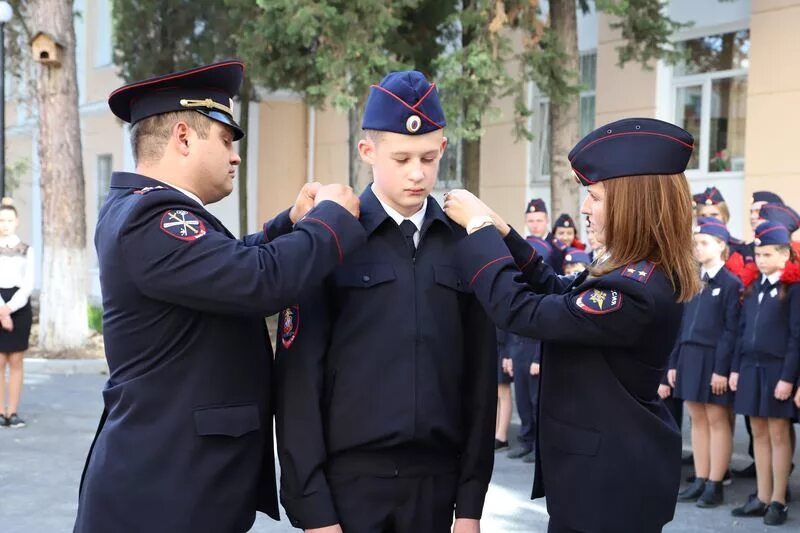 Кадетский класс полиции. Полицейский кадет. Кадетский класс полиции москва. Полицейский кадет. Полицейский класс в школе.