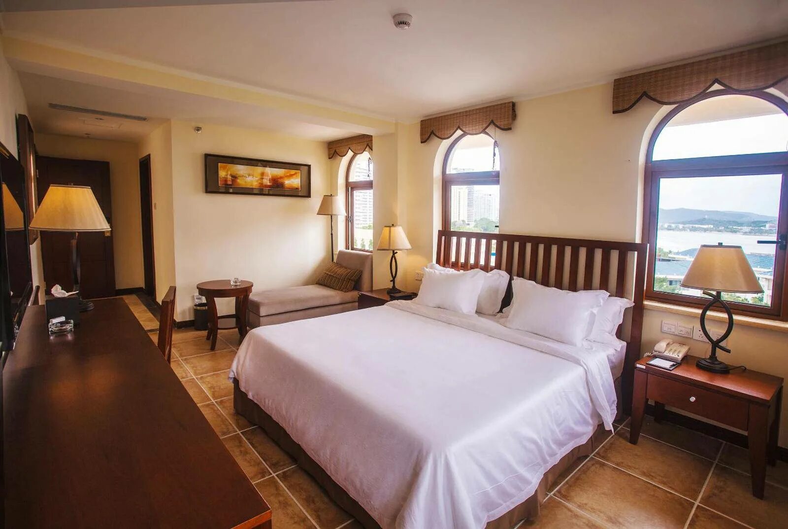 Yuhuayuan hotel 4. Yuhuayuan seaview hotel. Sanya yuhuayuan seaview hotel 4* дадунхай, хайнань, 200 м до моря. Sanya yuhuayuan seaview hotel 4* фото. Sanya yuhuayuan seaview hotel 4* дадунхай, хайнань, 200 м до моря.