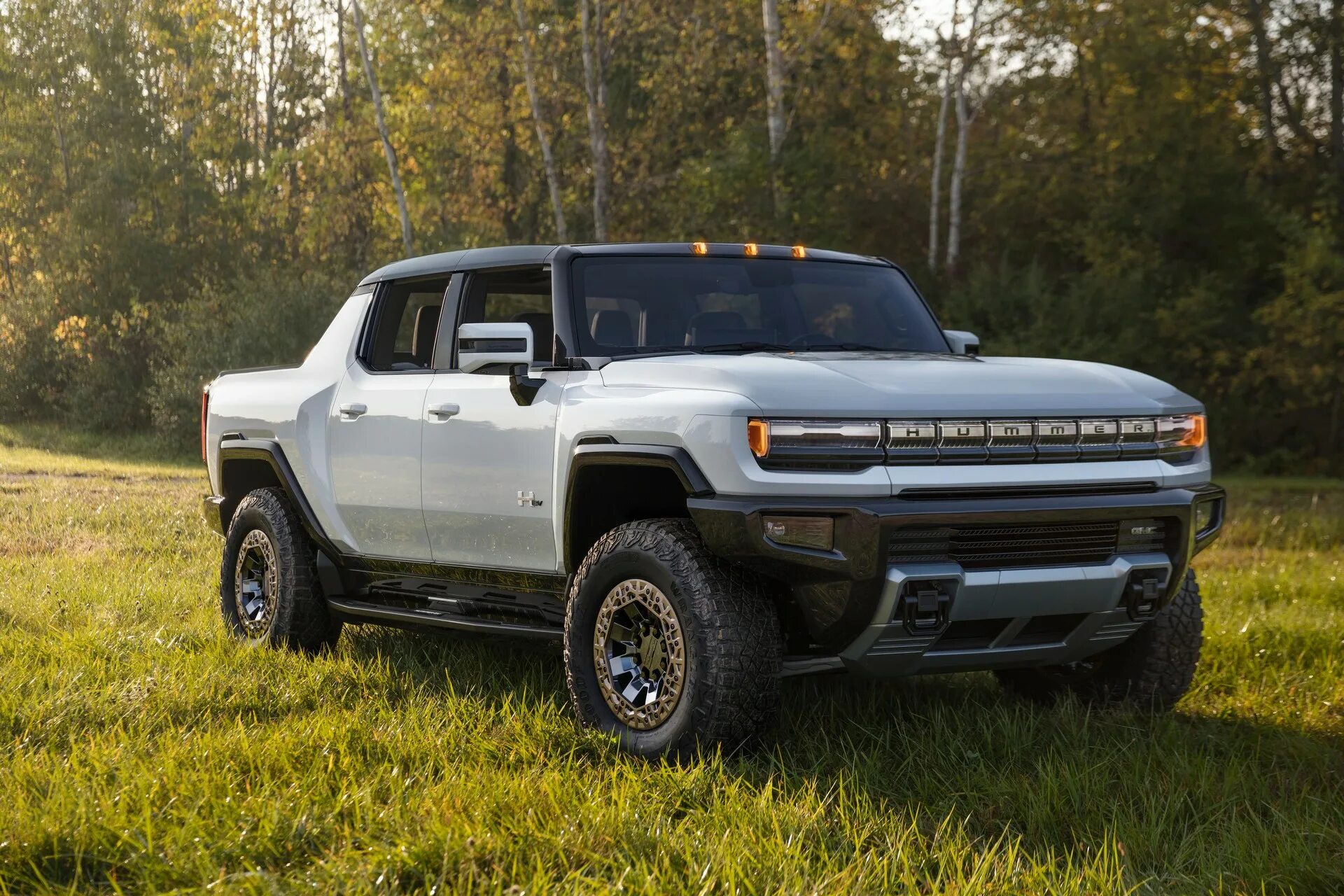 Хаммер ев. GMC Hummer ev 2022. GMC Hummer 2021. Хаммер электрический 2021. GMC Hummer ev 2021.