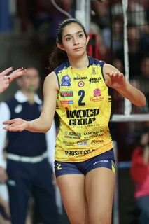 Samantha Bricio cameltoe : HottestFemaleAthletes.