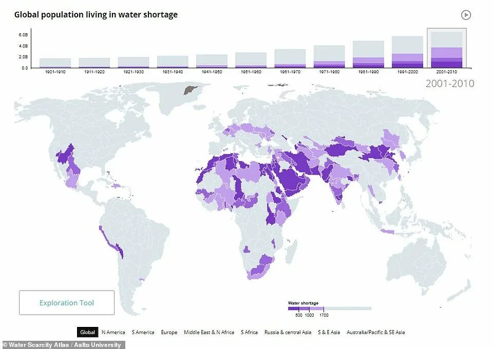 Карта показывающая обратно. Water shortage Map. Water scarcity areas Map. Drinking Water coverage 2020 World Map. Countries with Water shortages.