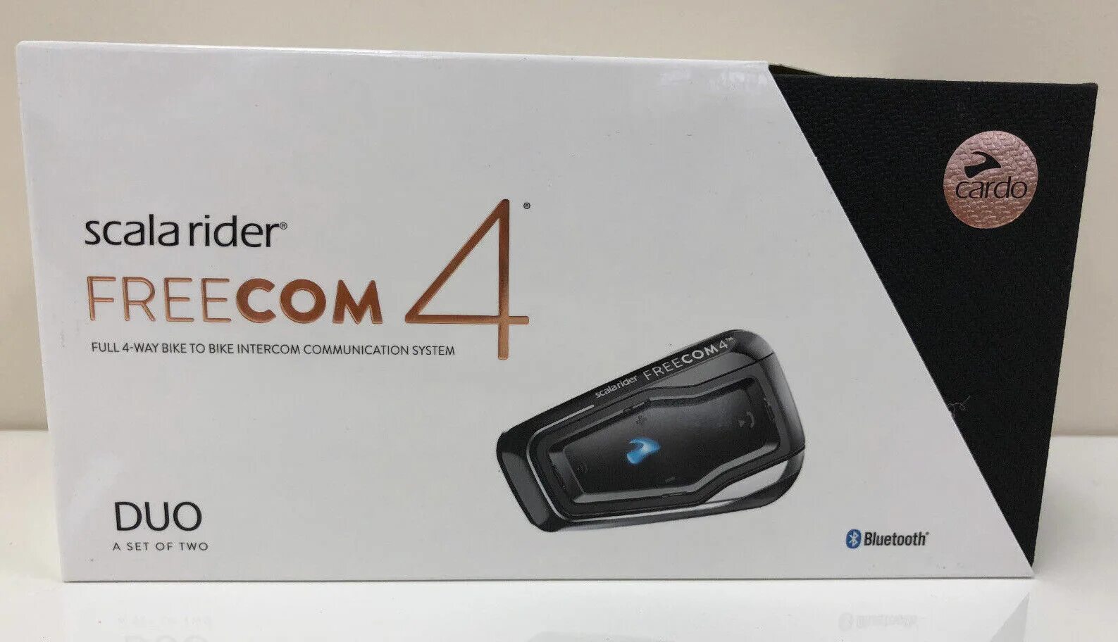 Freecom scala. Мотогарнитура cardo scala rider freecom 2+. Cardo мотогарнитура freecom 2+ single. Кардо скала райд фриком 4 дуо. Cardo freecom 2 комплектация.