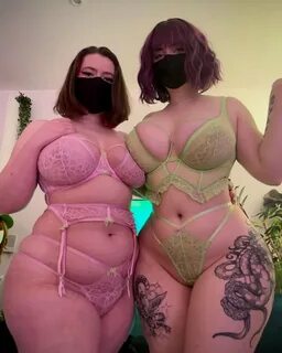 Family cookout this year was WILD 🤤 💞 @cherryxada 