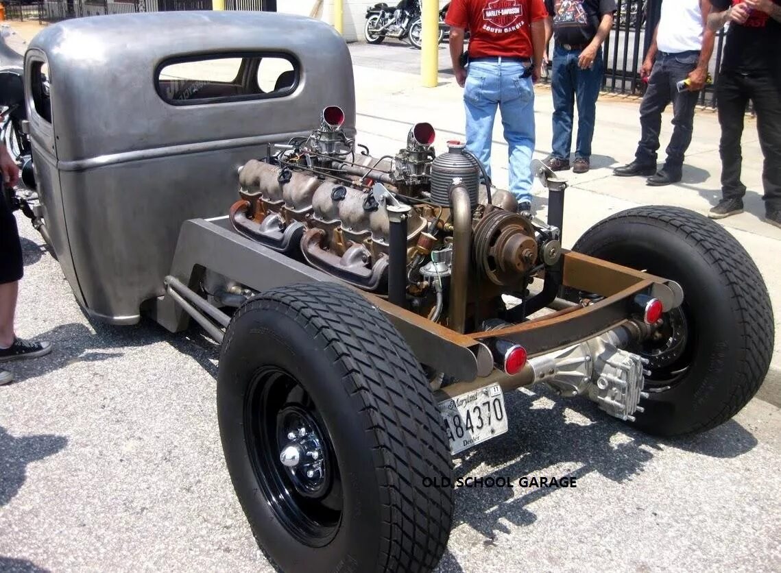 HPI Baja rat-Rod. GMC v12.