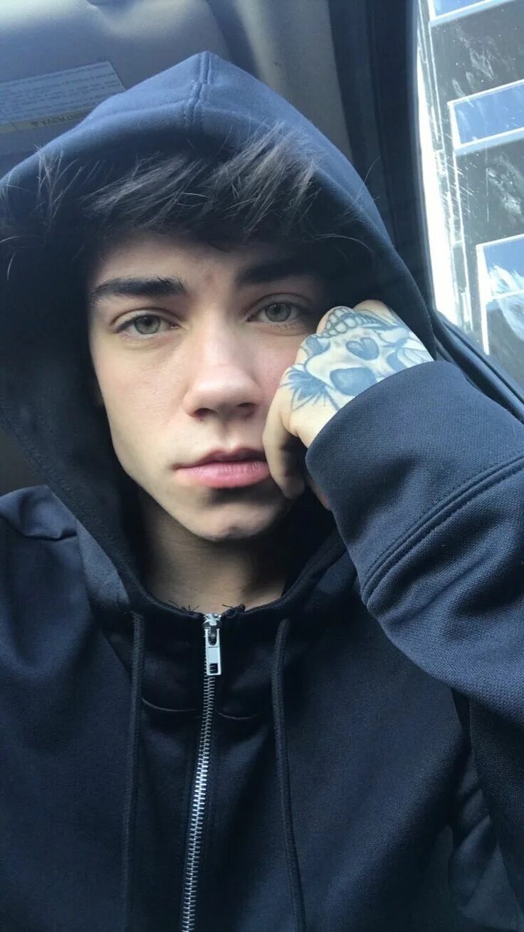Напомни мне ту beautiful boys