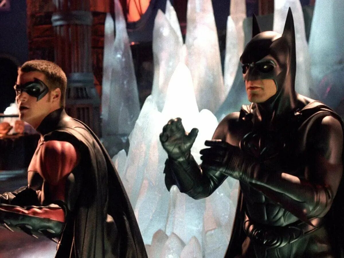 Робин (dc comics). Batman and robin. Dc бэтмен робин. Бэтмен и робин фильм 1997 джордж клуни. Бэтмен и робин комикс.