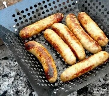 Сколько готовить колбасу в духовке