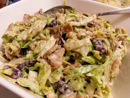 Салат с айсбергом и кукурузой