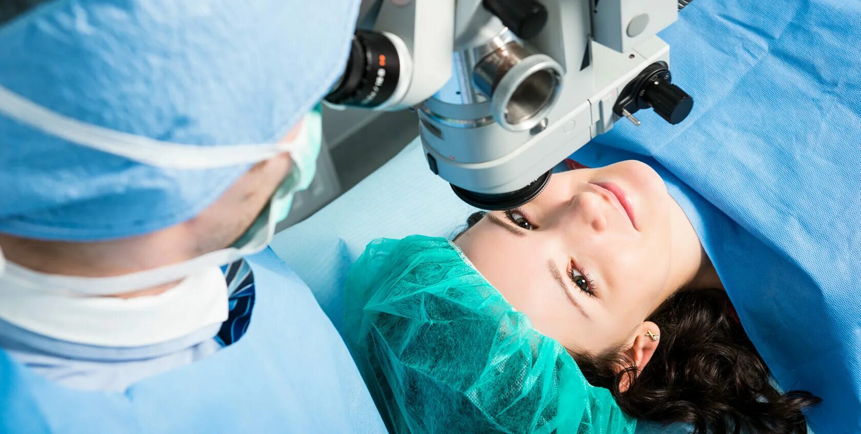 Аппарат для проверки сумеречного зрения. Терапия в офтальмологии. Врач офтальмолог. Хирургическая коррекция зрения. Биомикроскопия глаза что это такое в офтальмологии.