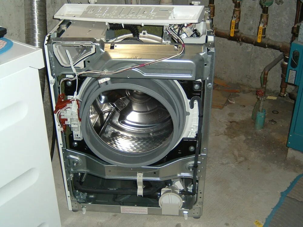Российская сборка стиральных машин. Miele w 4466 disassemble. Стиральная машина Miele WT 2789 I WPM. Стиральная машинка внутри. Внутренности стиральной машины.
