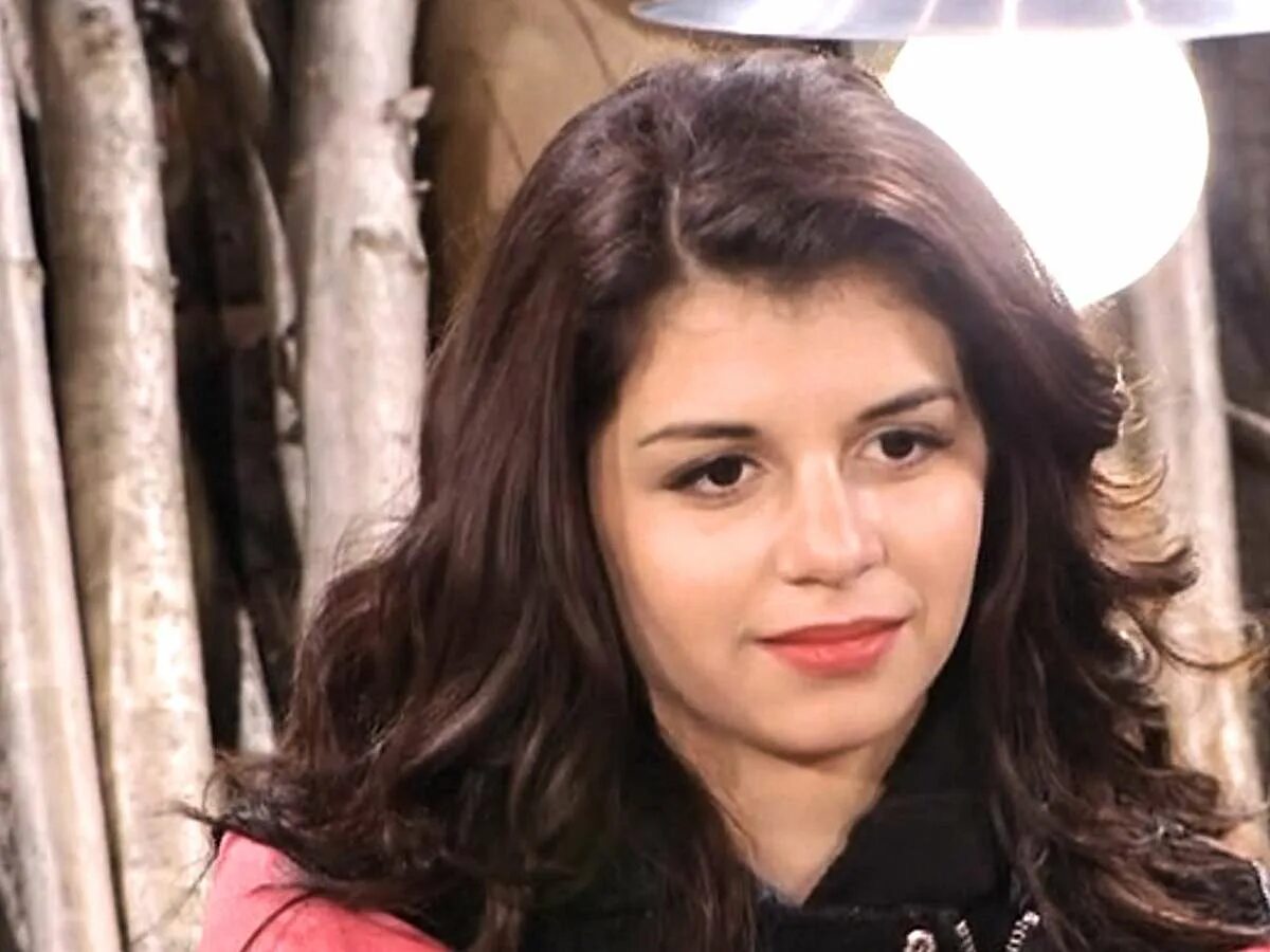 Алиана устиненко дом 2. Алиана устиненко. Алиана гобозова дом 2. Алиана гобозова. Алиана устиненко 2023.