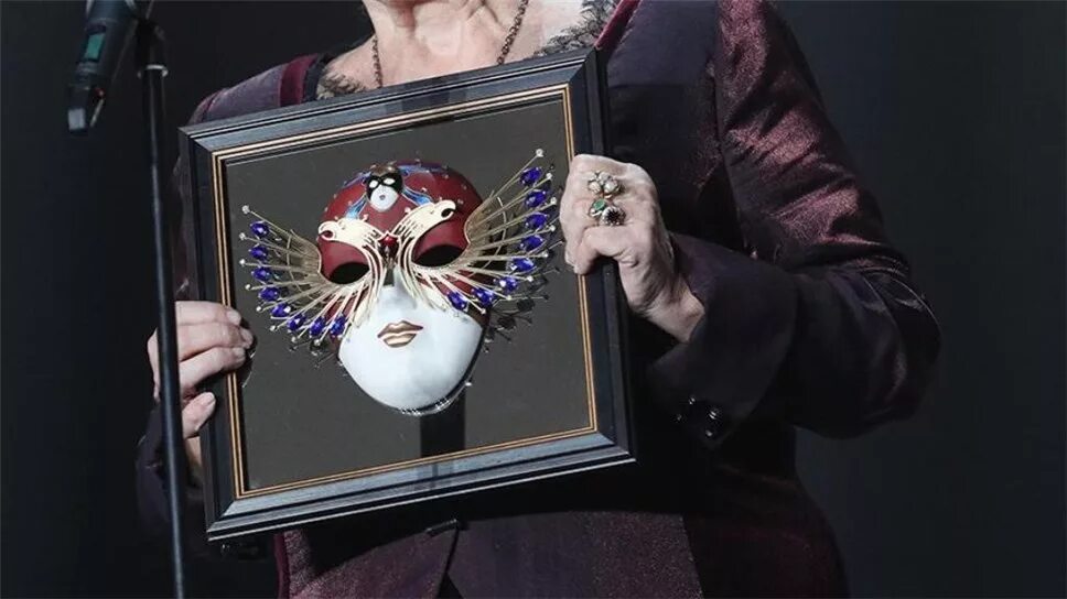 анастасия нефедова художник. золотая маска победители. сафина дина театр. золотая маска театральная премия. трибунцев тимофей актер.