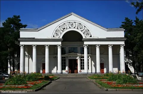 Павильон дом молодежи