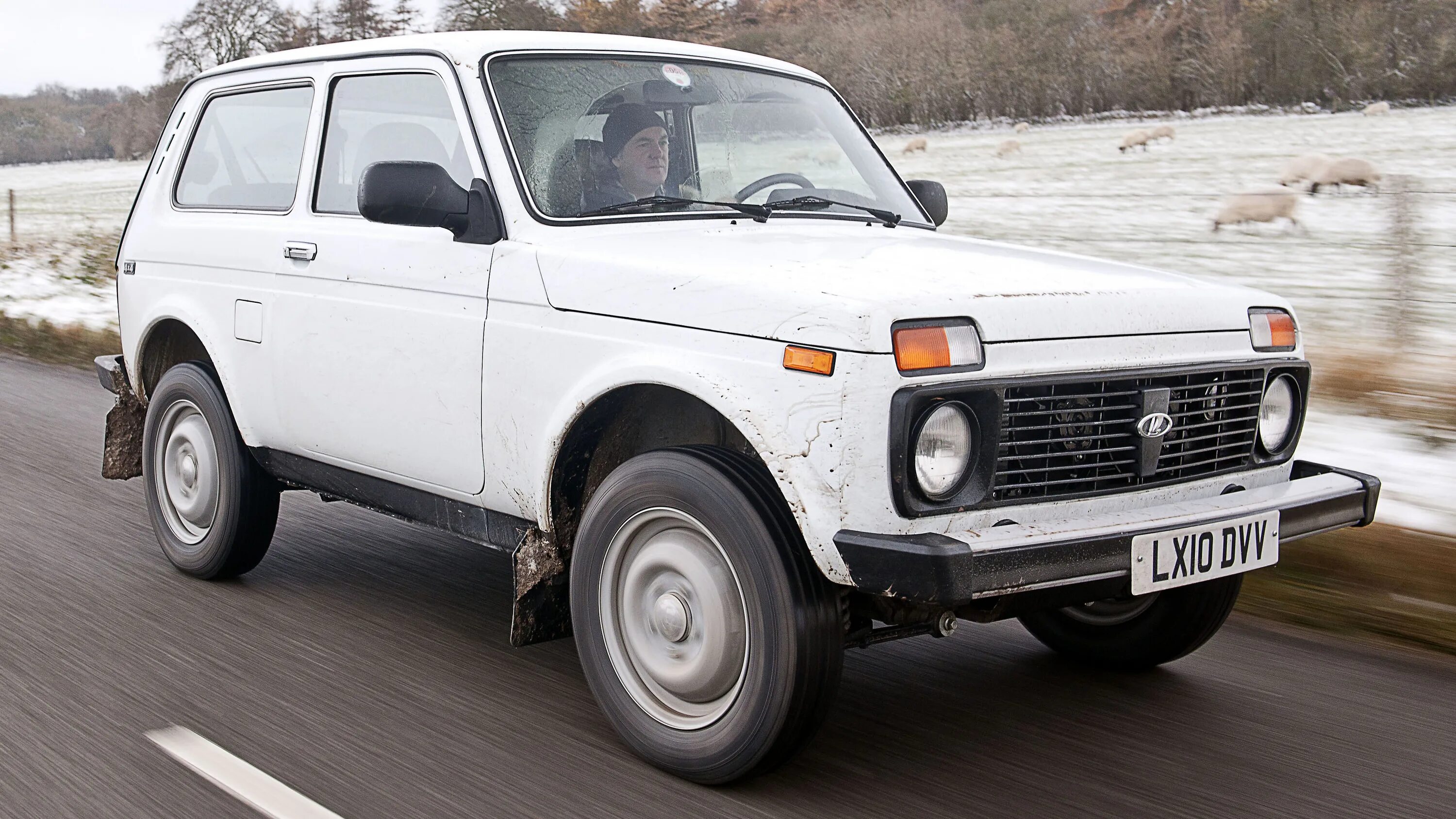 Нив какую. Lada 4x4 taiga. ваз-21213 тайга. белая нива 2121. лада нива тайга 21213.
