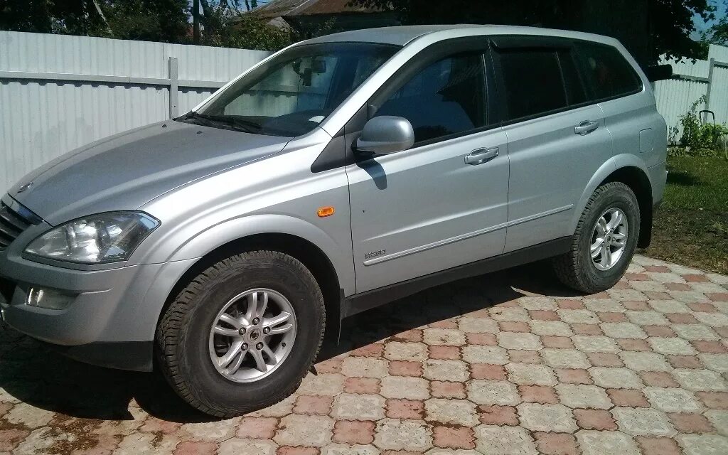 Кайрон 2008 года. Kyron m200. SSANGYONG Kyron 2008. SSANGYONG Kyron 235/85 r16. Саньенг кайрон 2008 года