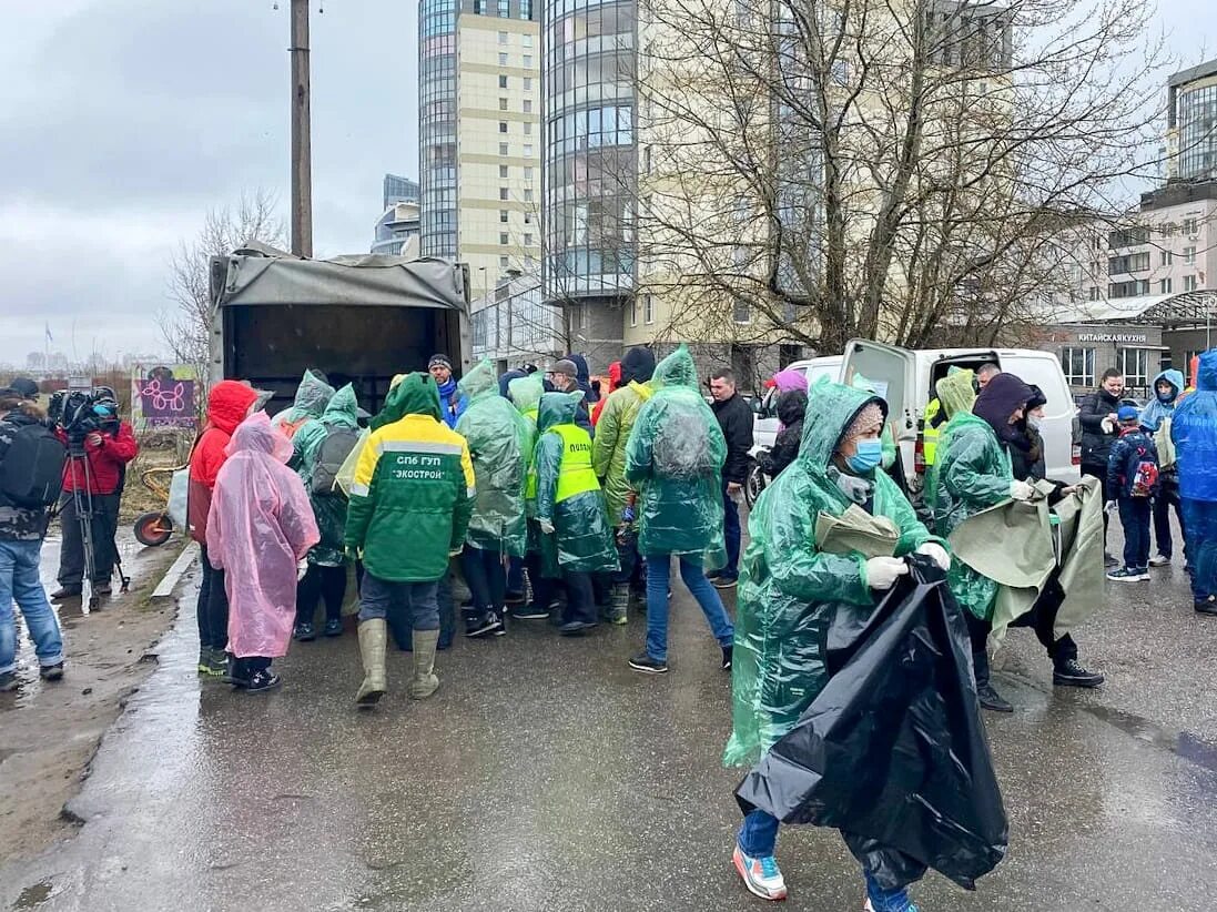 Парк на Смоленке. Новости Перми. Новости Перми сегодня. ДТП Пермь и Пермский край за субботник и Воскресение.