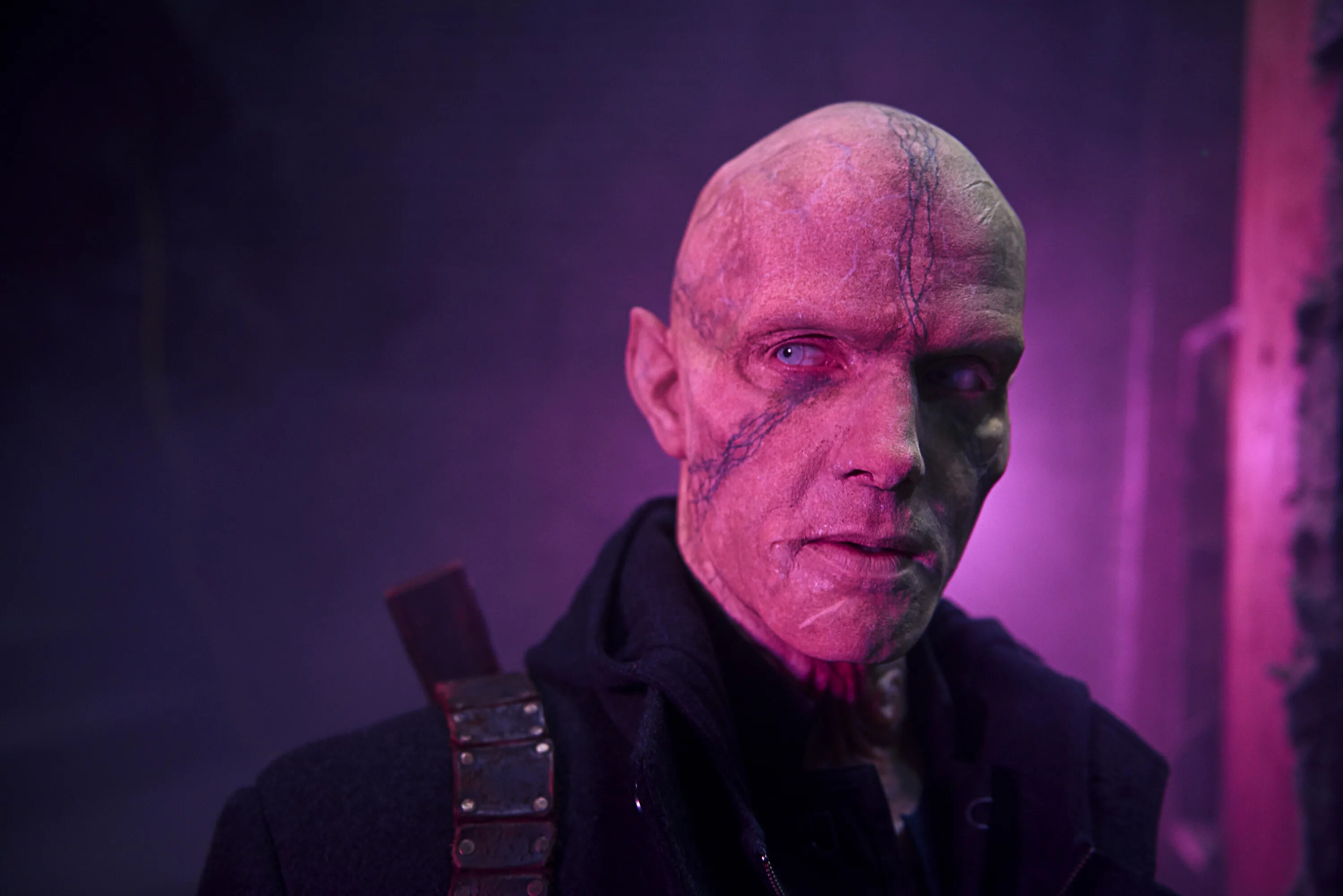The strain. Штамм гильермо дель торо сериал. The strain. Штамм (телесериал) квинлан. Рихард заммель штамм.