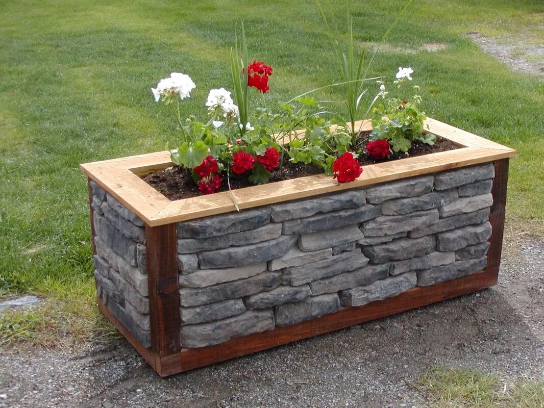 Деревянные вазоны для цветов уличные. Кашпо Stone Planter. Деревянные вазоны для цветов. Садовые горшки для цветов. Ящики для цветов уличные.