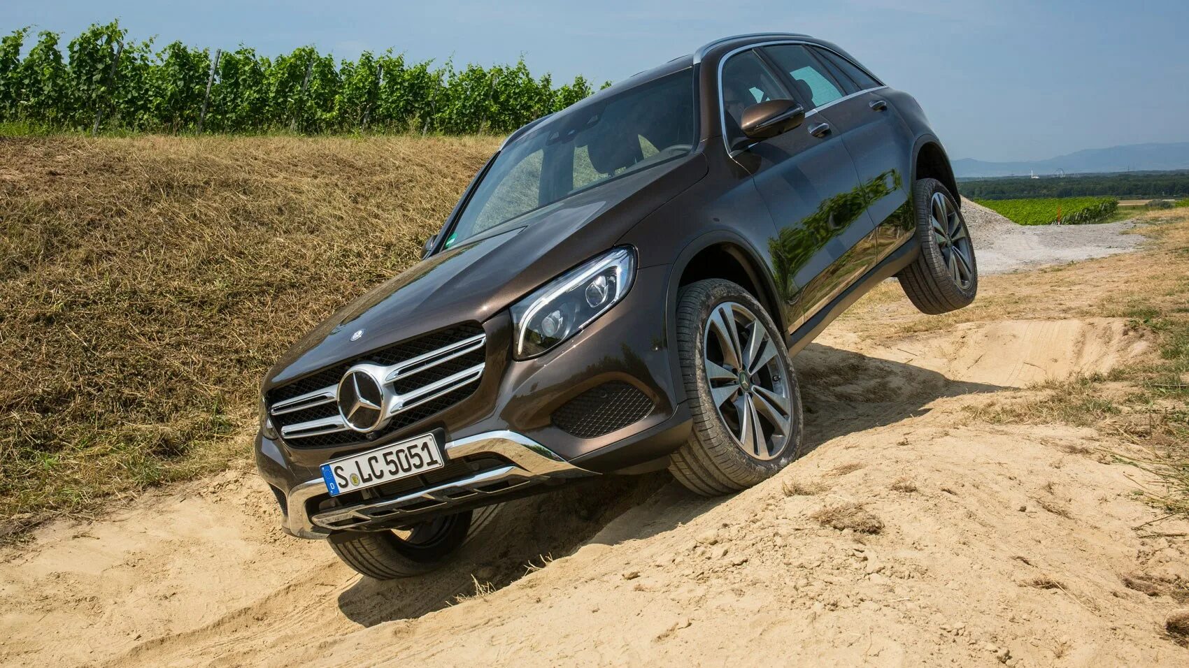 Авито glc. Mercedes glc 2016. мерседес-бенц glc 250d. мерседес 250 glc 4 матик. mercedes benz glk 250d 4matic.