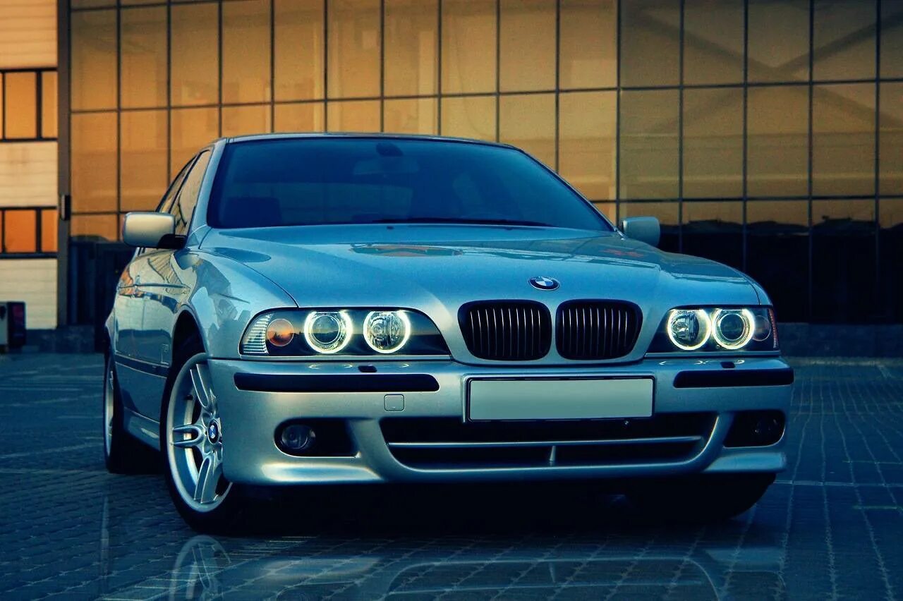 БМВ м5 е39. BMW e39 м5. BMW е39 м. БМВ е39 м5 дорест. Е39 м купить