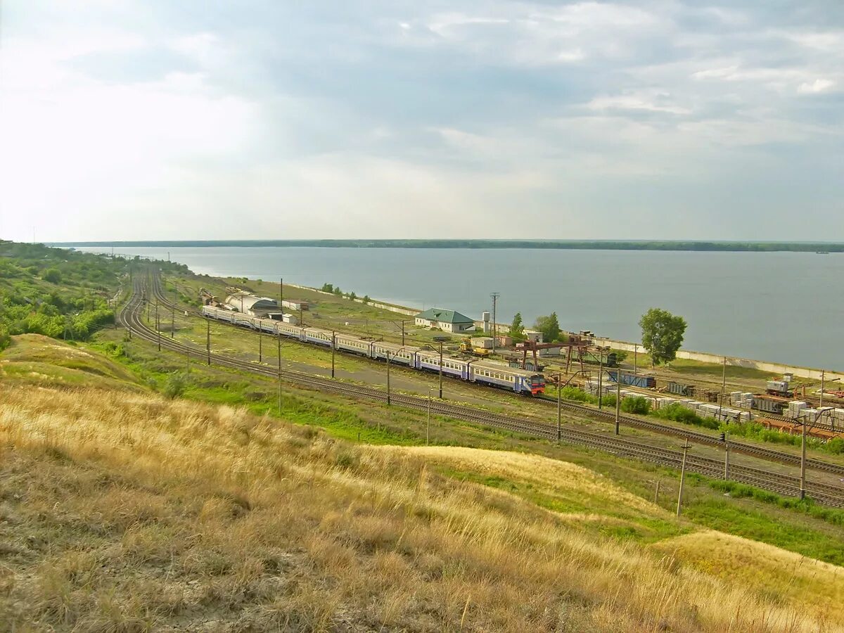 Октябрьск краснодарский край. Город Октябрьск Самарская область Волга. Октябрьск Сызранский район. Сызрань Октябрьск. Самарская область Сызрань г Октябрьск.