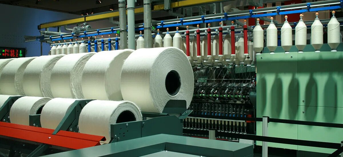 текстильная промышленность использует. технологии легкой промышленности. лёгкая промышленнность. ткацкая фабрика. лёгкая промышленнсоть.