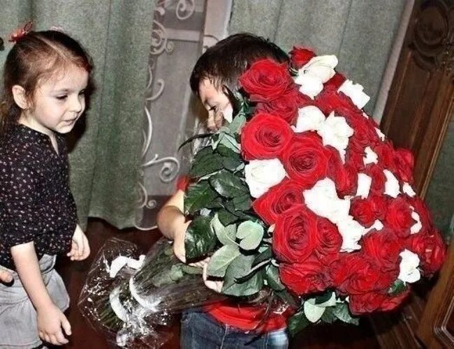 Сестра без брата как тело без души. Мальчик и девочка любовь. Сестра без брата словно тело без души. Брат без сестры как свадьба без невесты картинки. Брат без сестры.